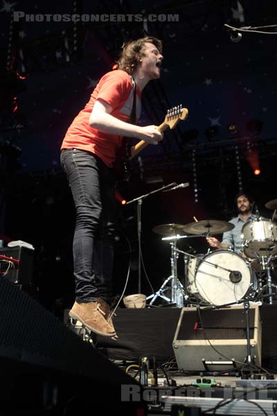 THE BEWITCHED HANDS - 2011-06-24 - PARIS - Hippodrome de Longchamp - 